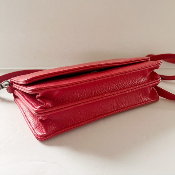 EUC Matt & Nat Crossbody Red ❤️ Purse Bag Cardholder - Picture 10 of 10